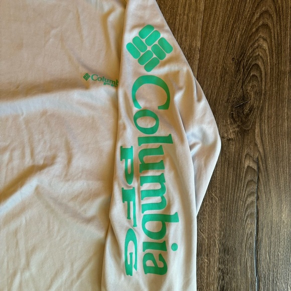 Columbia Performance Fishing Gear PFG Women’s Long Sleeve Shirt - Women’s Medium - Picture 3 of 8